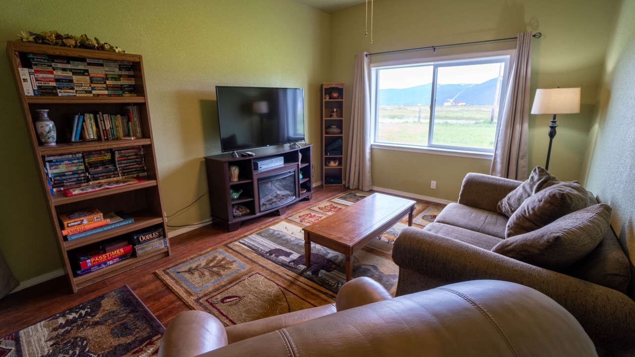 Photo of Livingroom in Fort Klamath