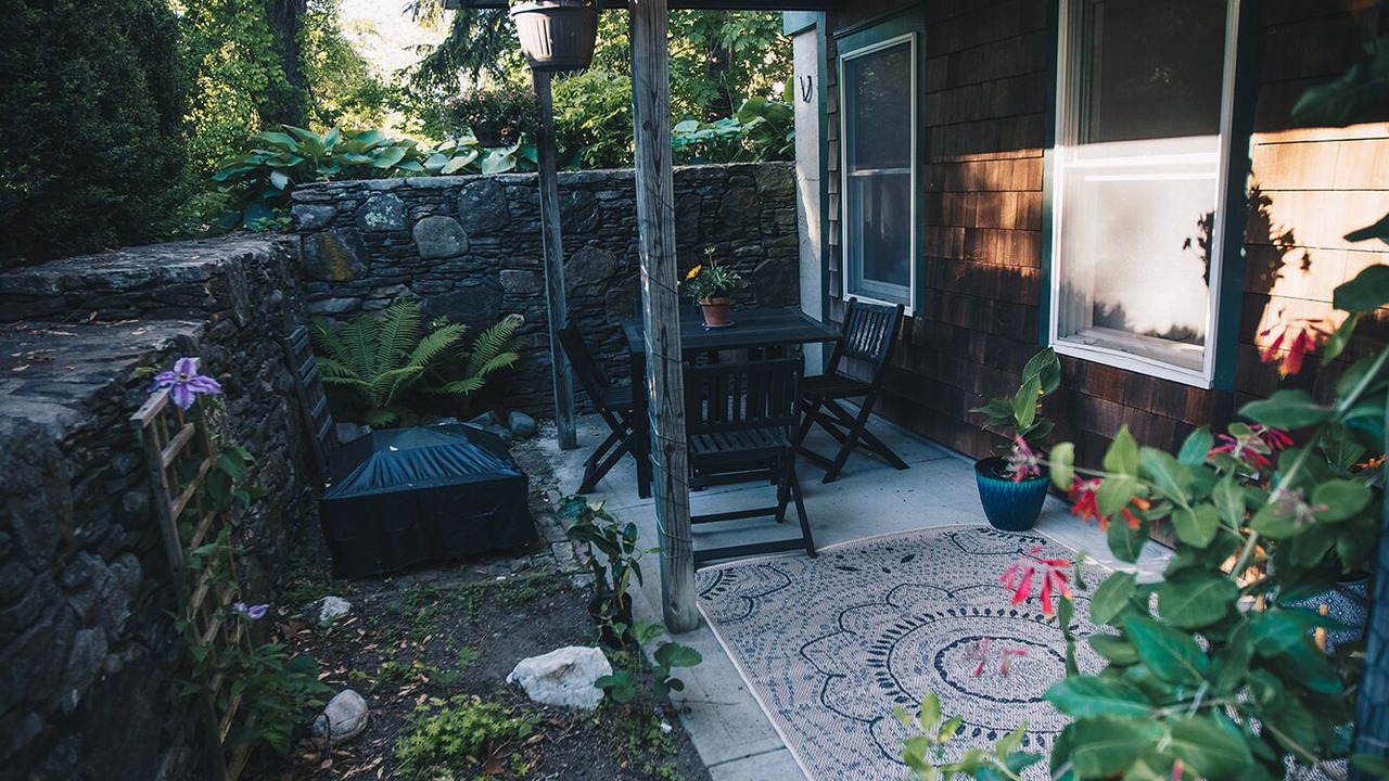 Photo of Outdoor in Saunderstown