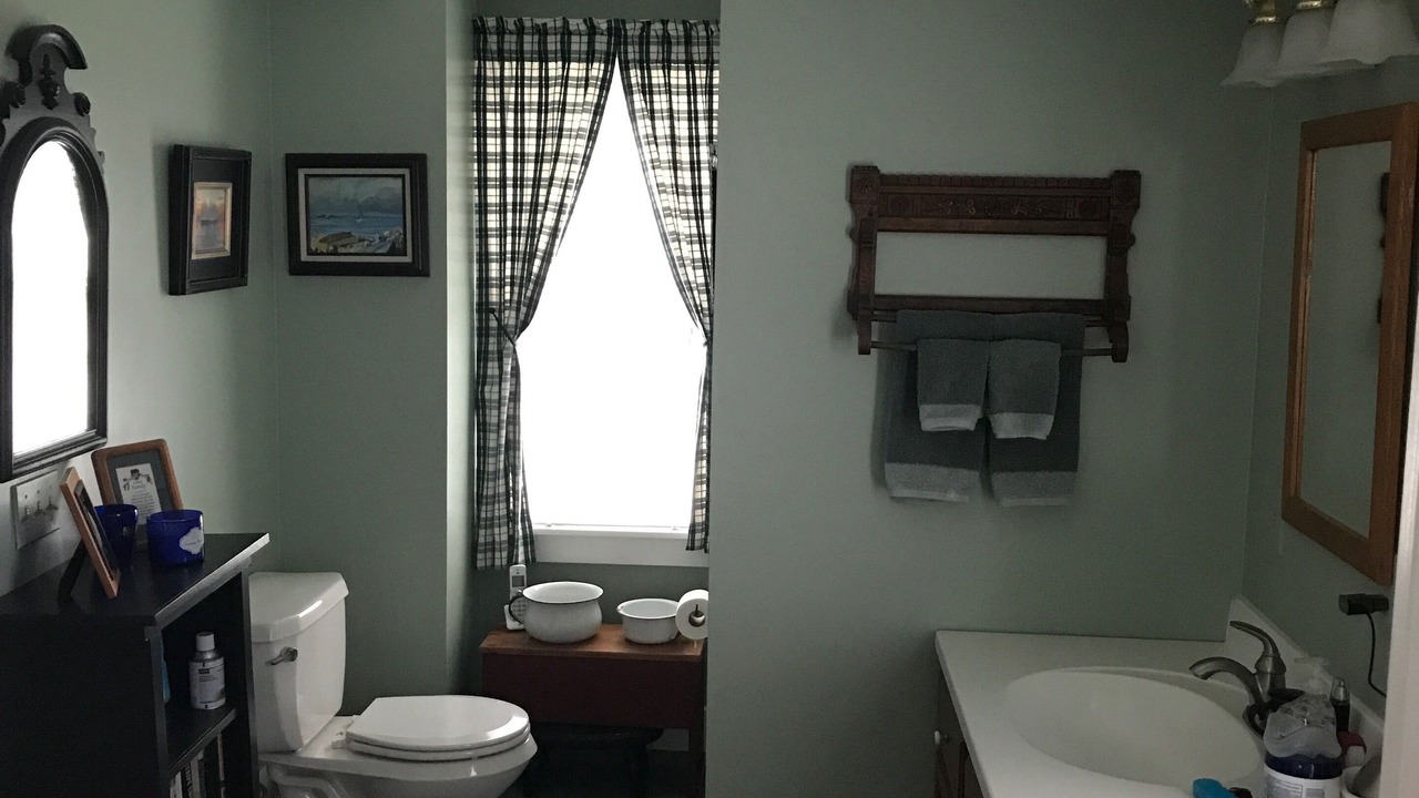 Photo of Bathroom in Saunderstown