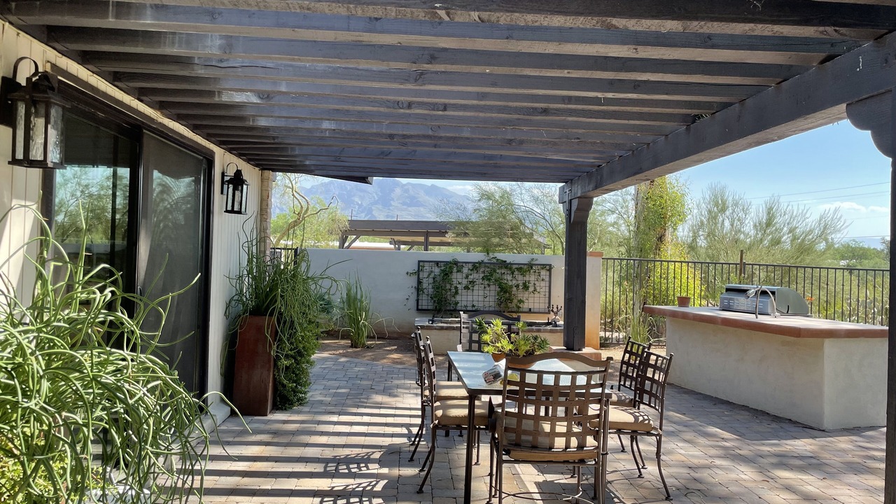 Photo of Outdoor in Oracle Heights Estates
