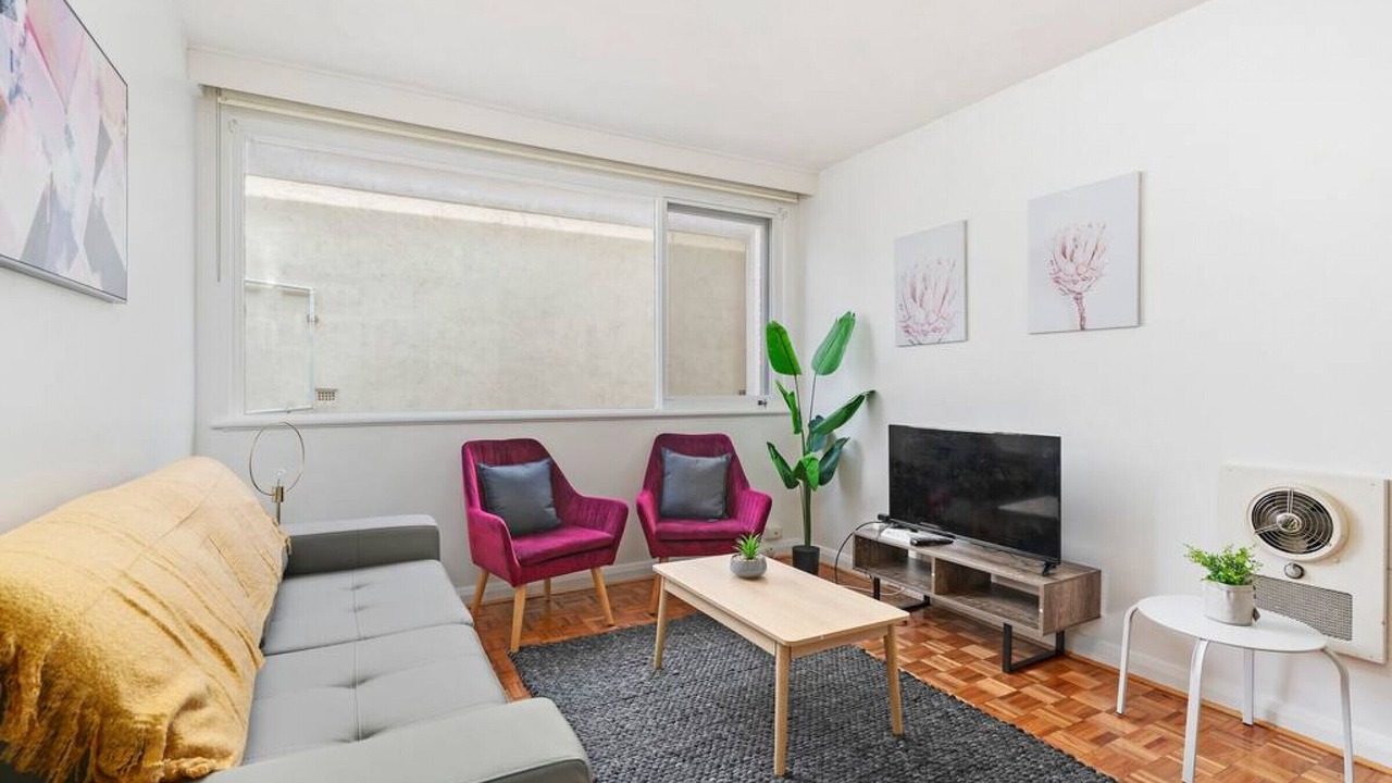 Photo of Livingroom in St. Kilda East