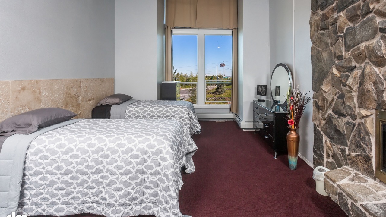 Photo of Bedroom in Huffman - O' Malley