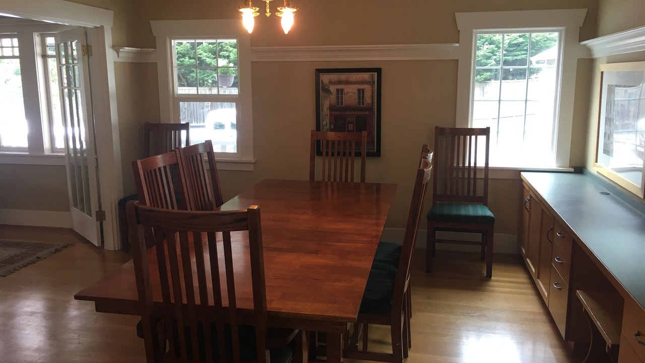 Photo of Bedroom in Seahurst
