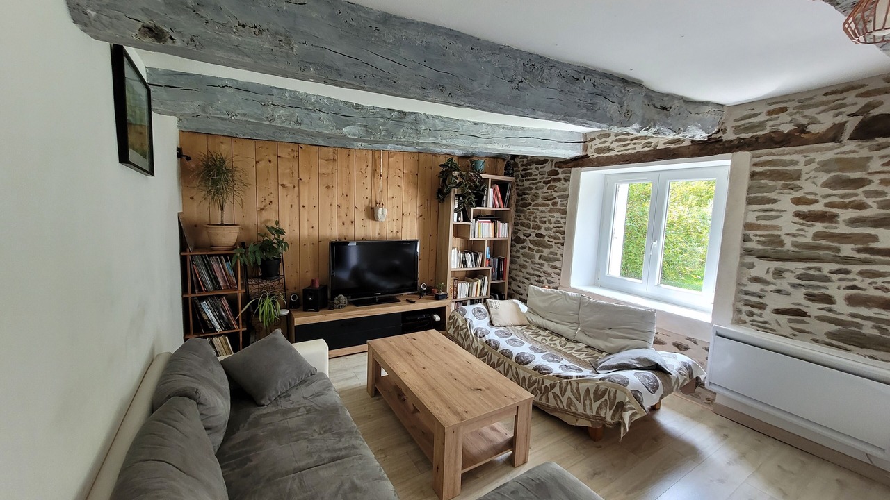 Photo of Livingroom in La Croix-Hellean
