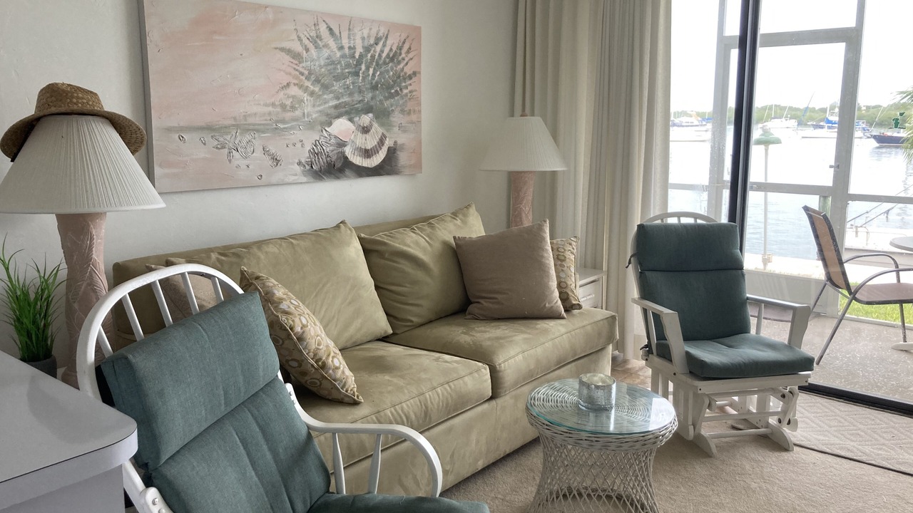 Photo of Livingroom in Marathon