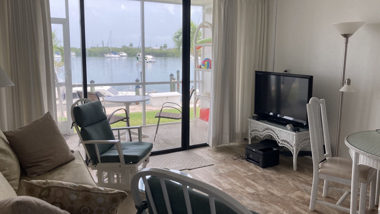 Photo of Livingroom in Marathon