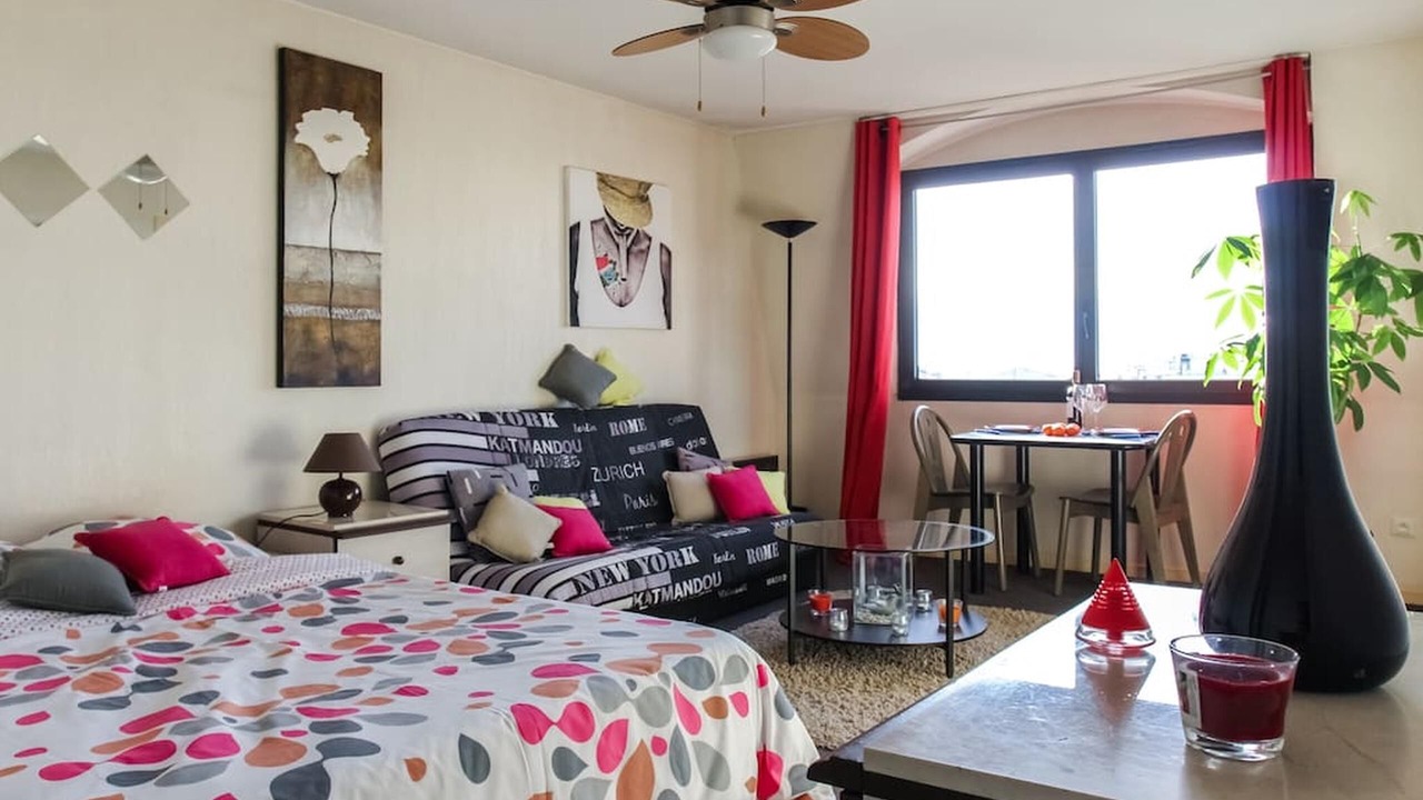 Photo of Bedroom in Gambetta