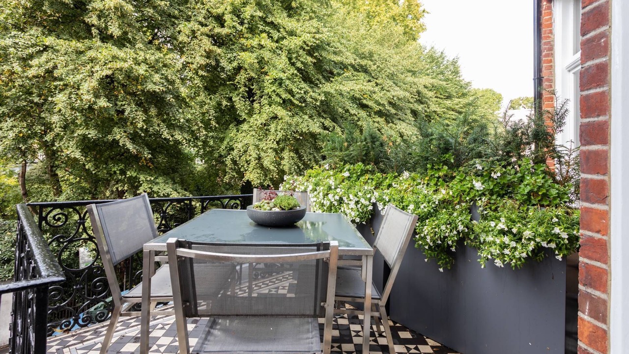 Photo of Outdoor in South Kensington