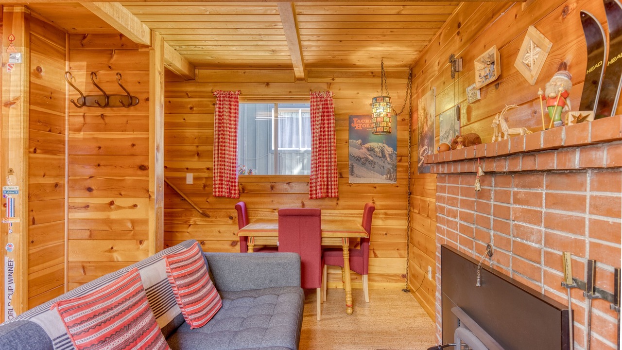 Photo of Livingroom in Government Camp