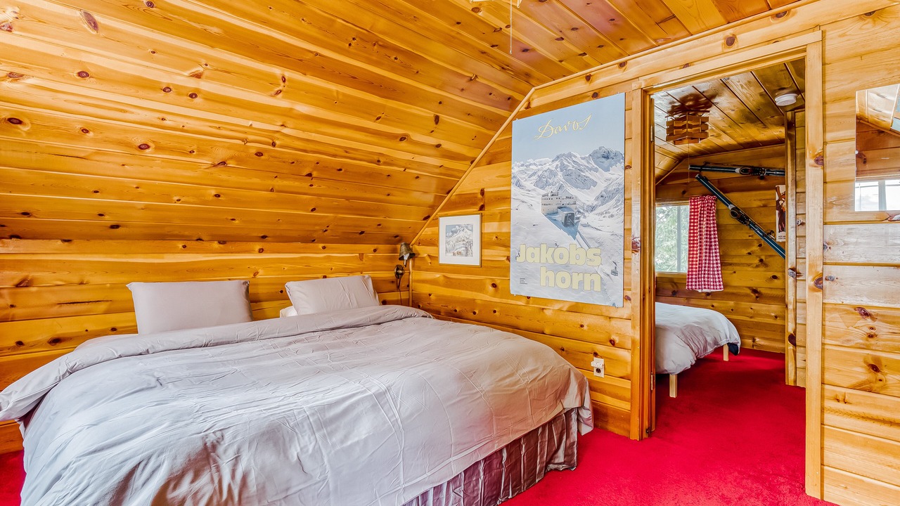 Photo of Bedroom in Government Camp