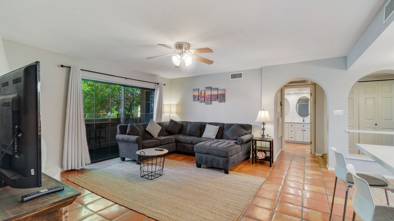Photo of Livingroom in North Mountain