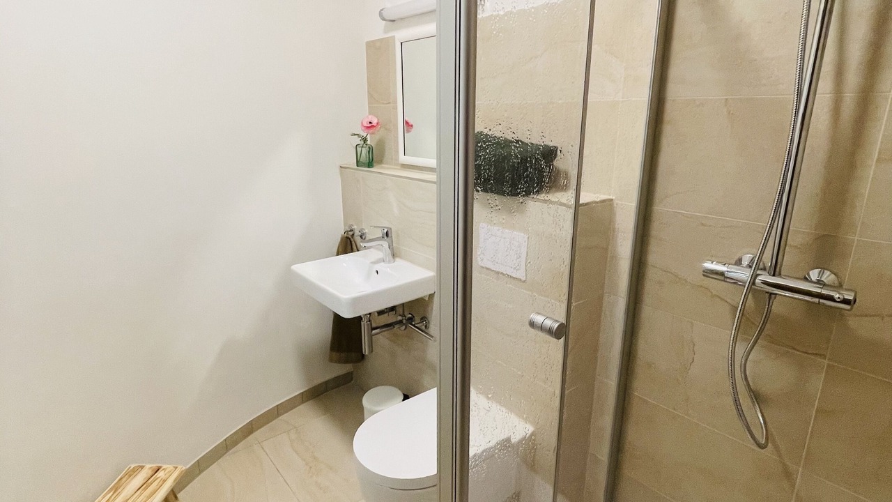 Photo of Bathroom in Dahn