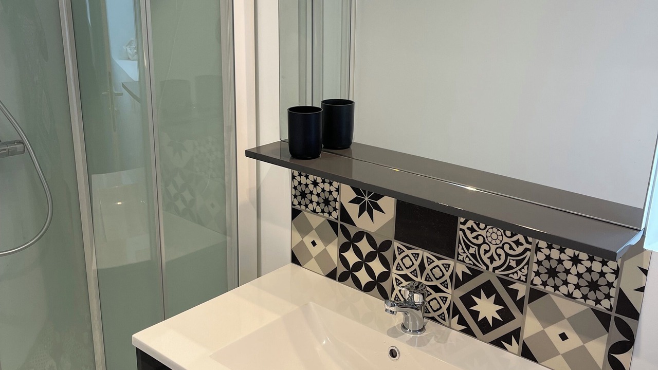 Photo of Bathroom in Lampaul-Guimiliau