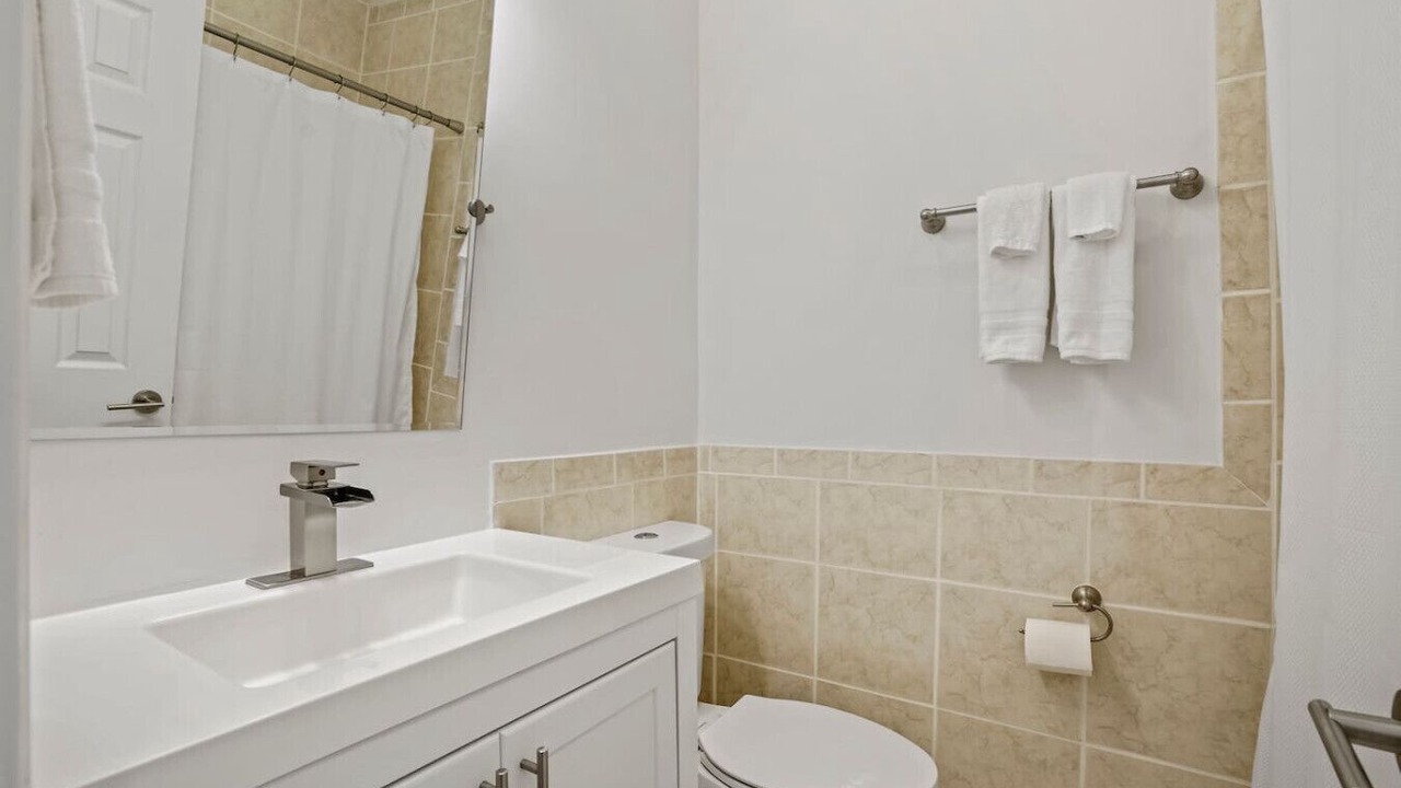 Photo of Bathroom in Truxton Circle