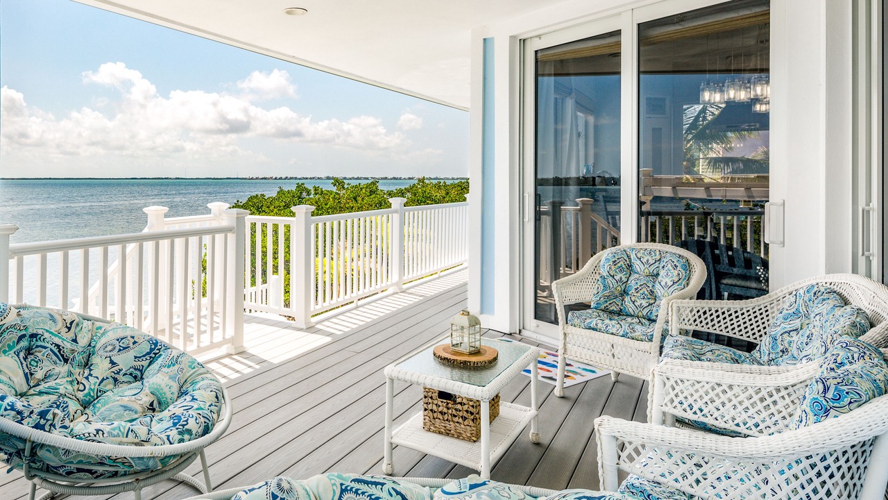 Photo of Patio Balcony in Cutthroat Harbor Estates