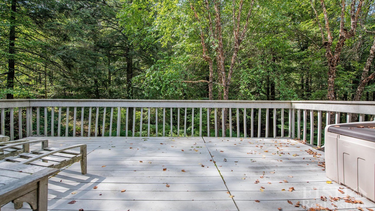 Photo of Patio Balcony in Eagles Mere