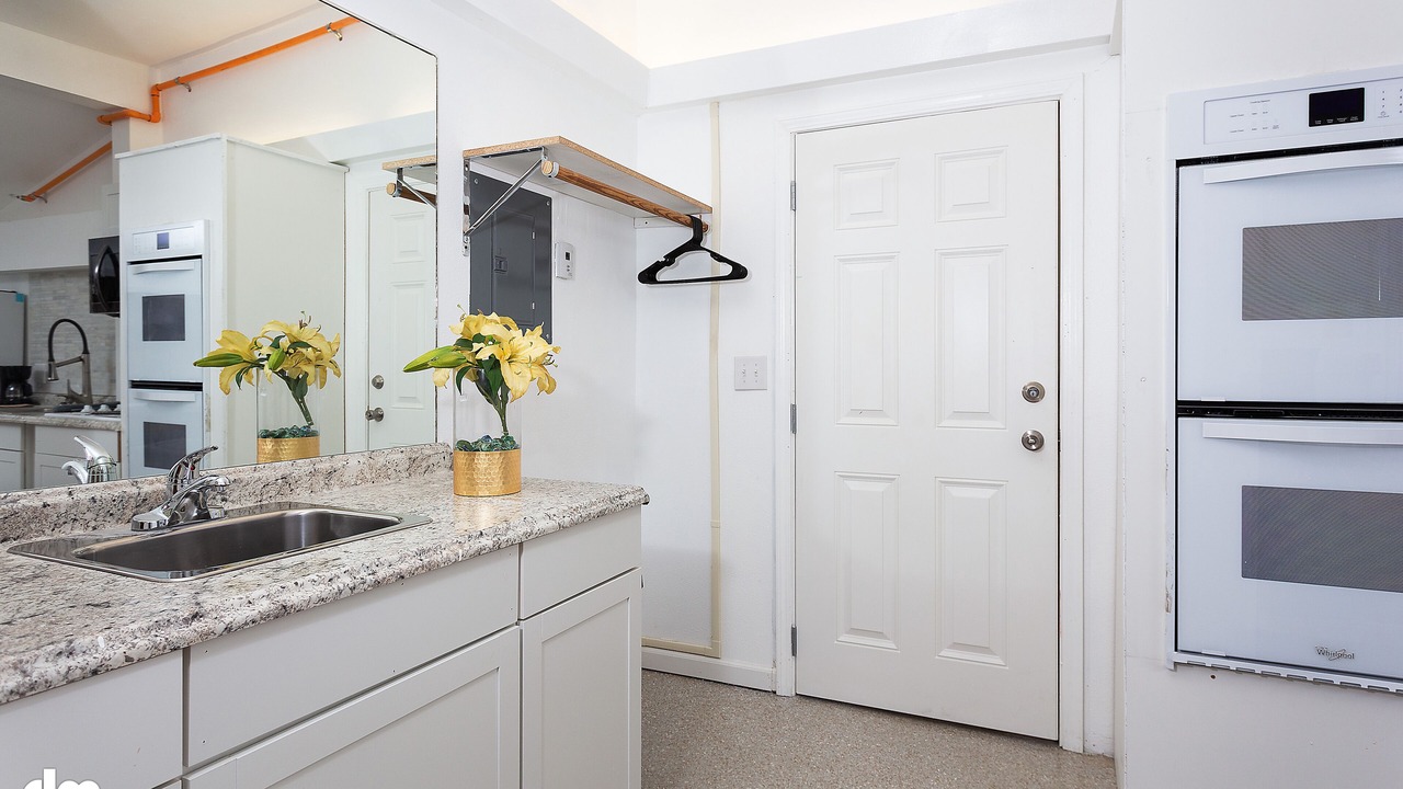 Photo of Kitchen in Abbott Loop