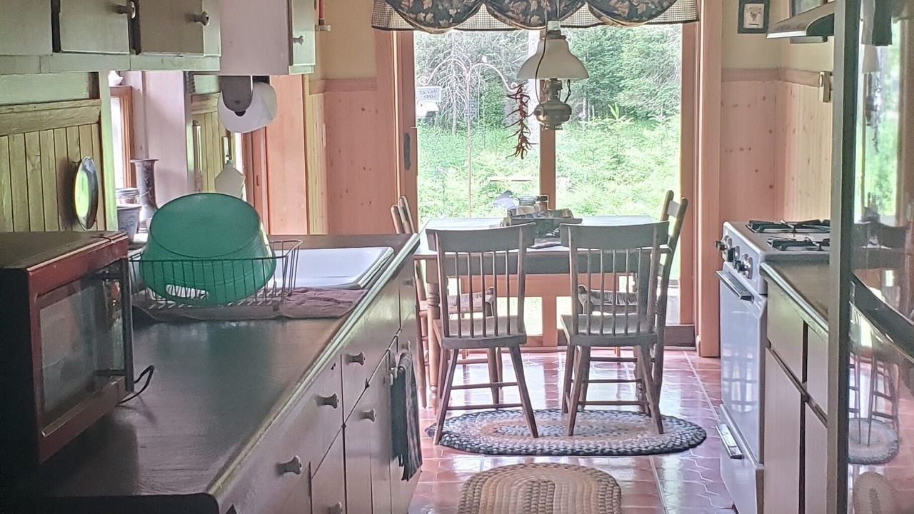 Photo of Kitchen in Armstrong Creek