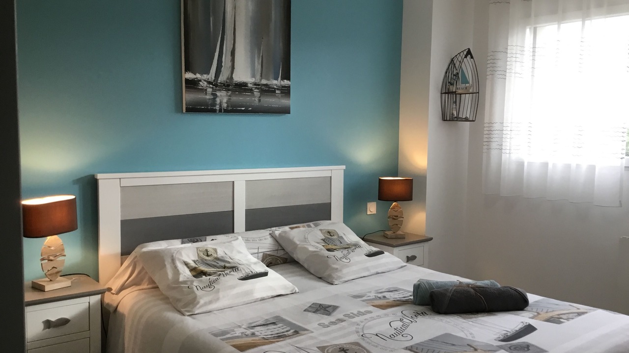 Photo of Bedroom in Plouescat