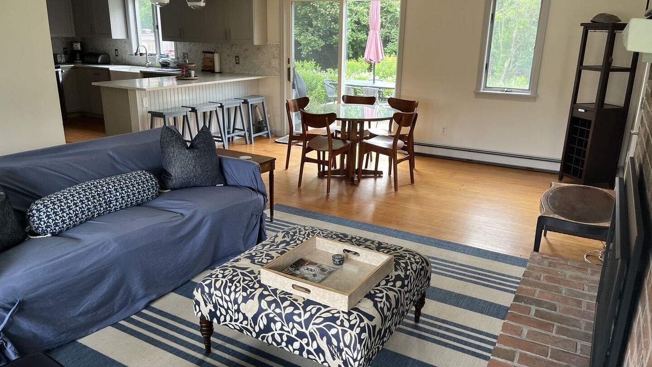 Photo of Livingroom in Matunuck