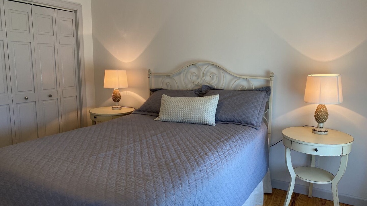 Photo of Bedroom in Matunuck