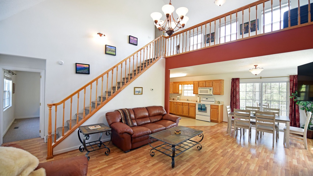Photo of Livingroom in Tarheel