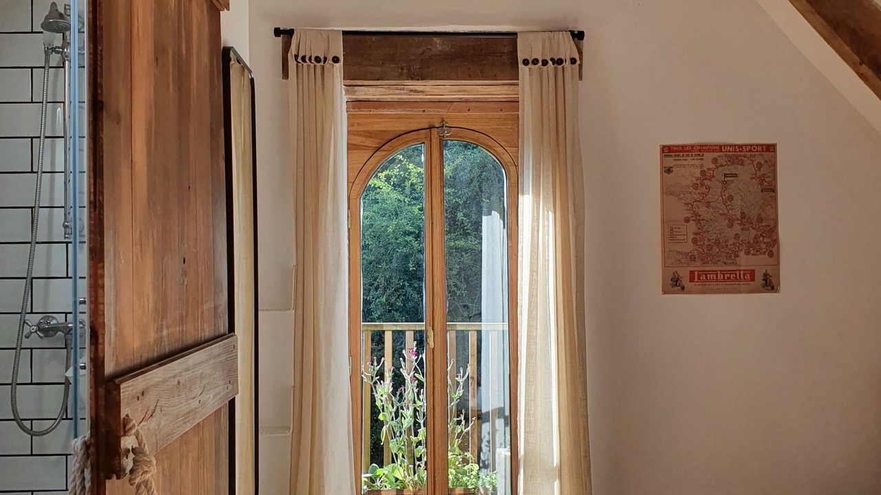 Photo of Bedroom in Lescouet-Gouarec