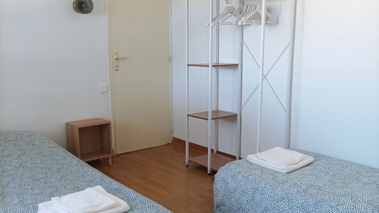 Photo of Bedroom in Plonevez-Porzay