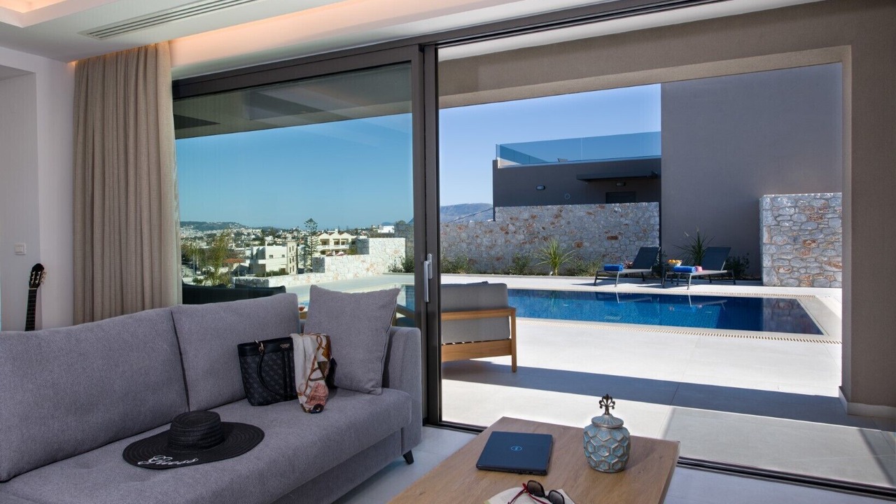 Photo of Livingroom in Kato Galatas