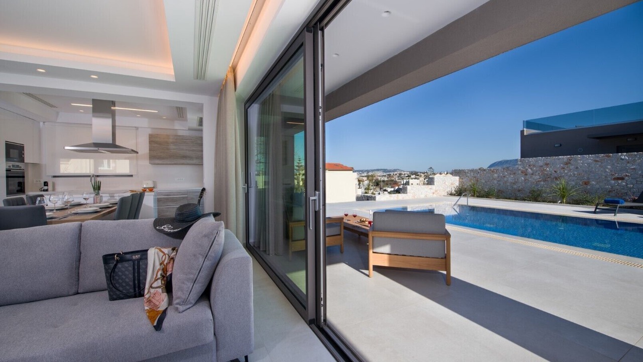 Photo of Livingroom in Kato Galatas