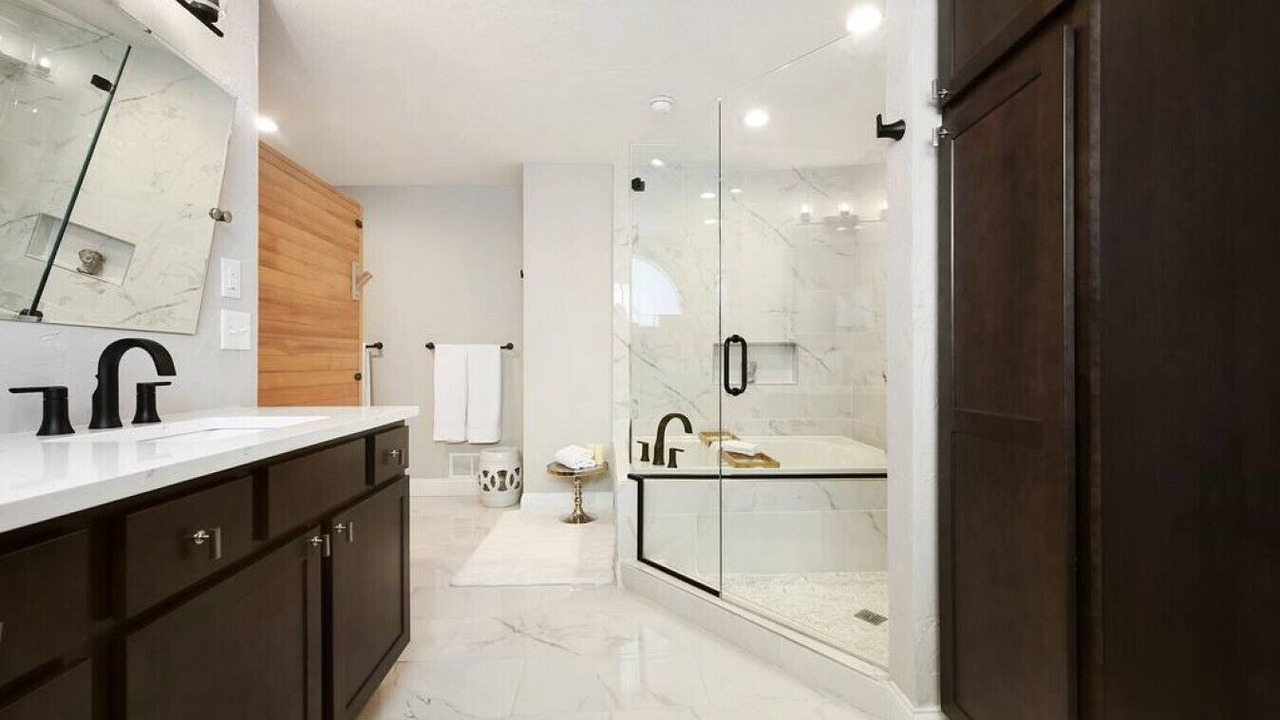 Photo of Bathroom in Lawrenceville