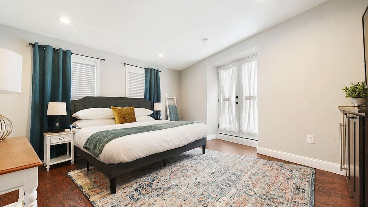 Photo of Bedroom in Lawrenceville
