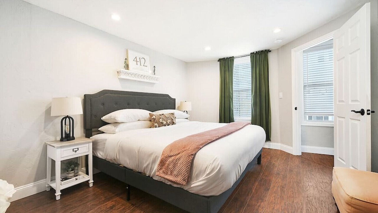 Photo of Bedroom in Lawrenceville