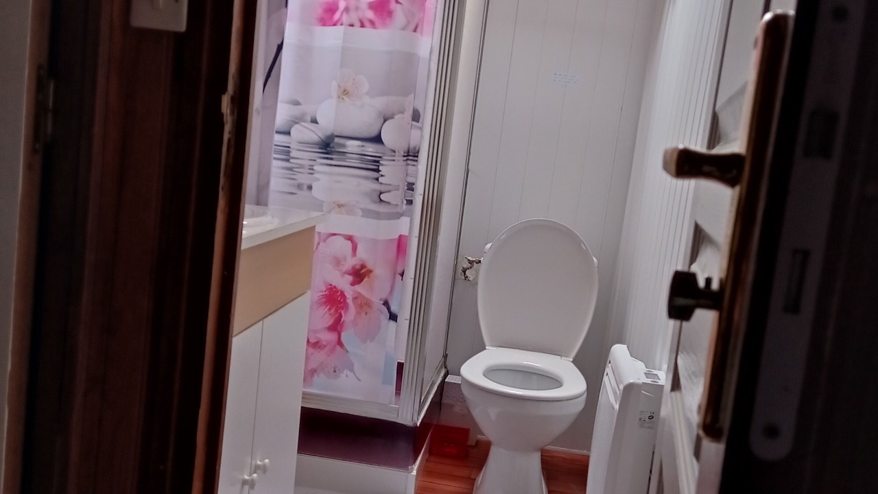 Photo of Bathroom in Ushant