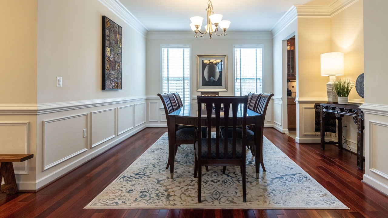 Photo of Bedroom in Virginia Square