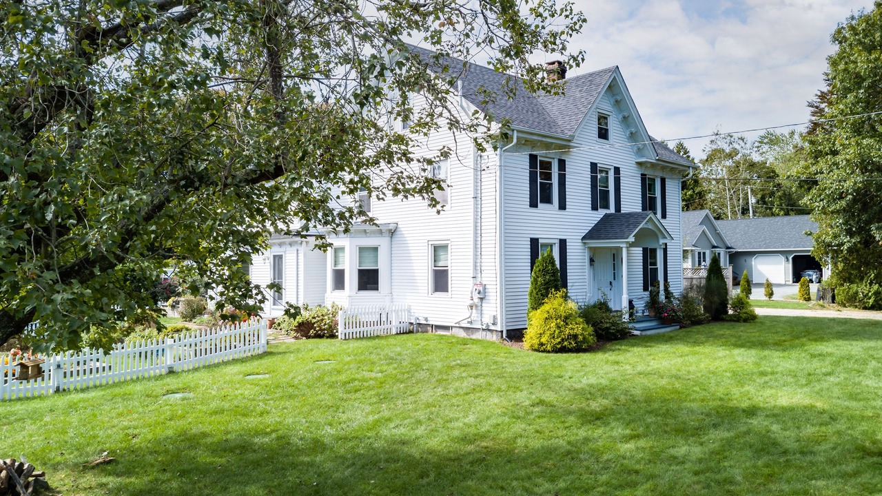 Photo of Outdoor in Charlestown
