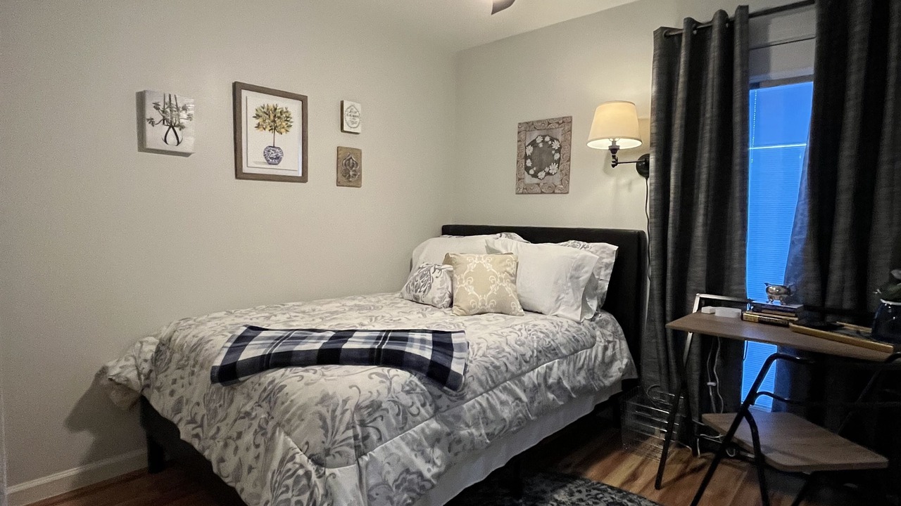 Photo of Bedroom in Huntsville