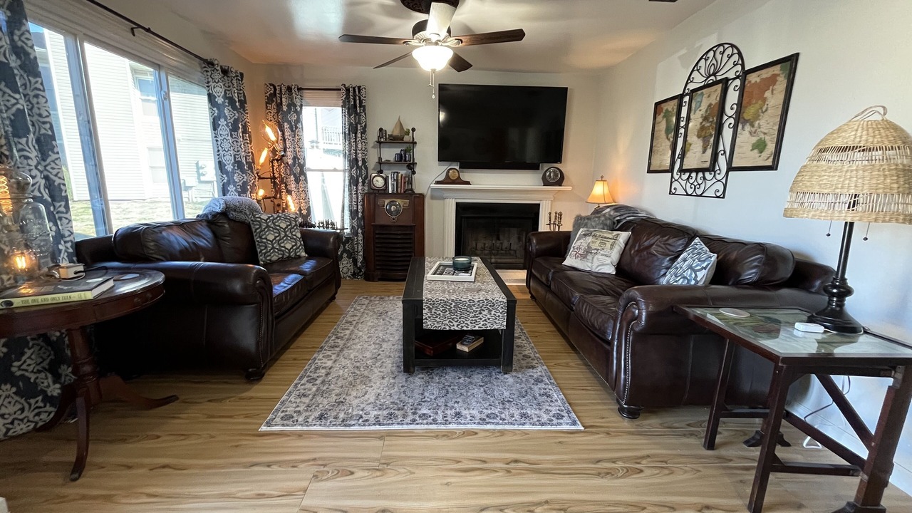 Photo of Livingroom in Huntsville