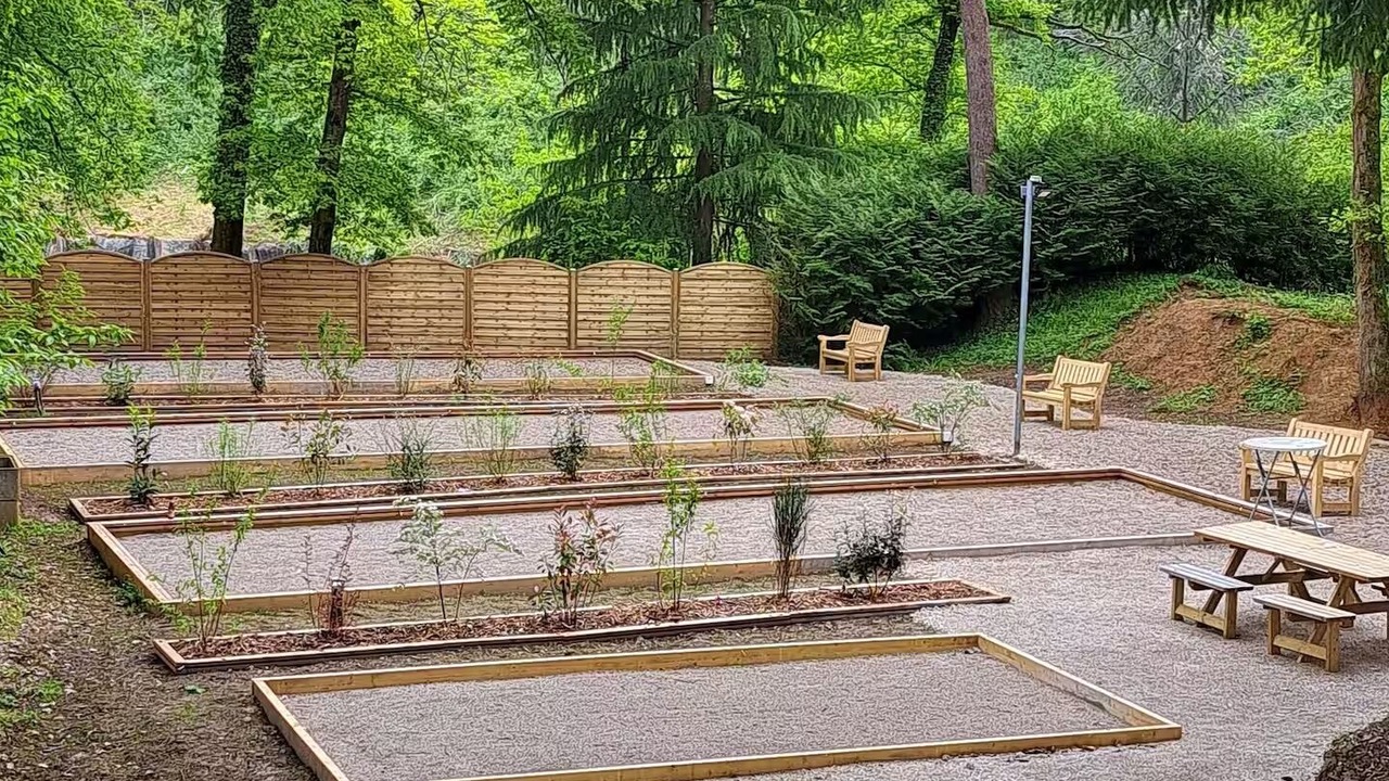 Photo of Outdoor in Saint-Cheron