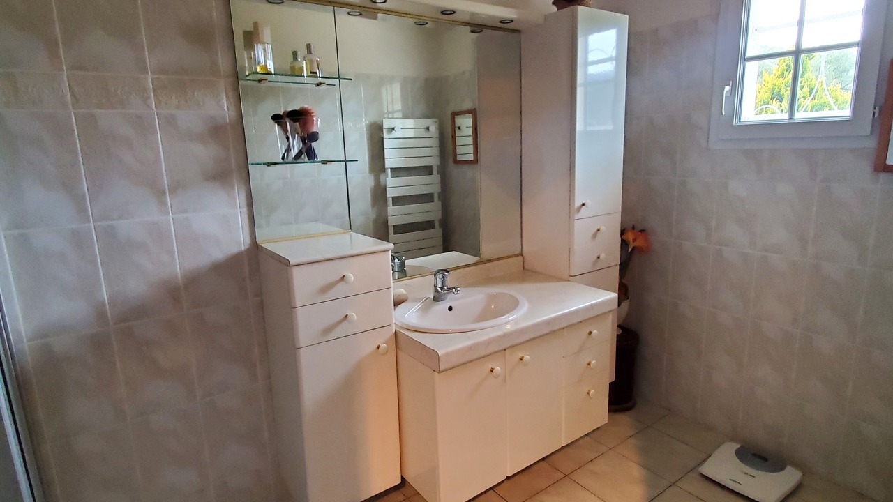 Photo of Bathroom in Saint-Pol-de-Leon