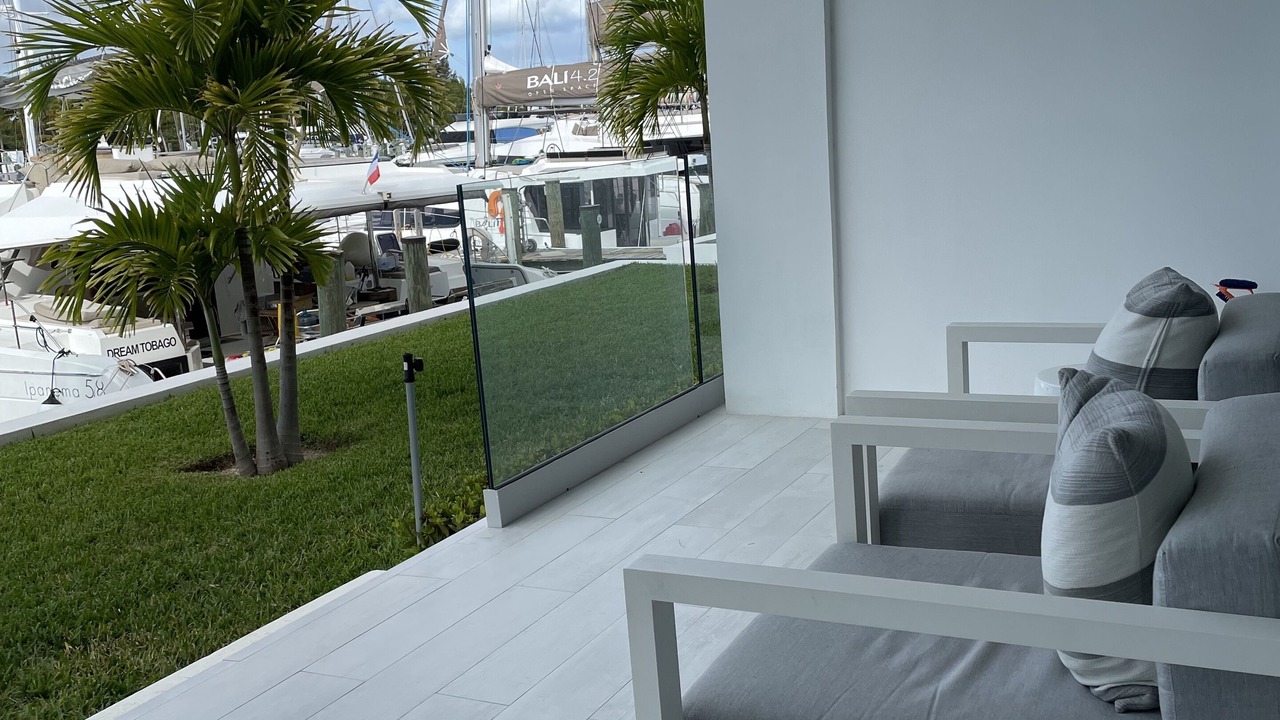 Photo of Patio Balcony in Palm Cay