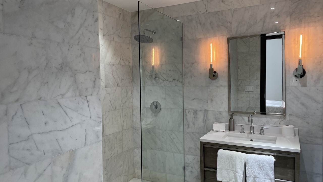 Photo of Bathroom in Palm Cay
