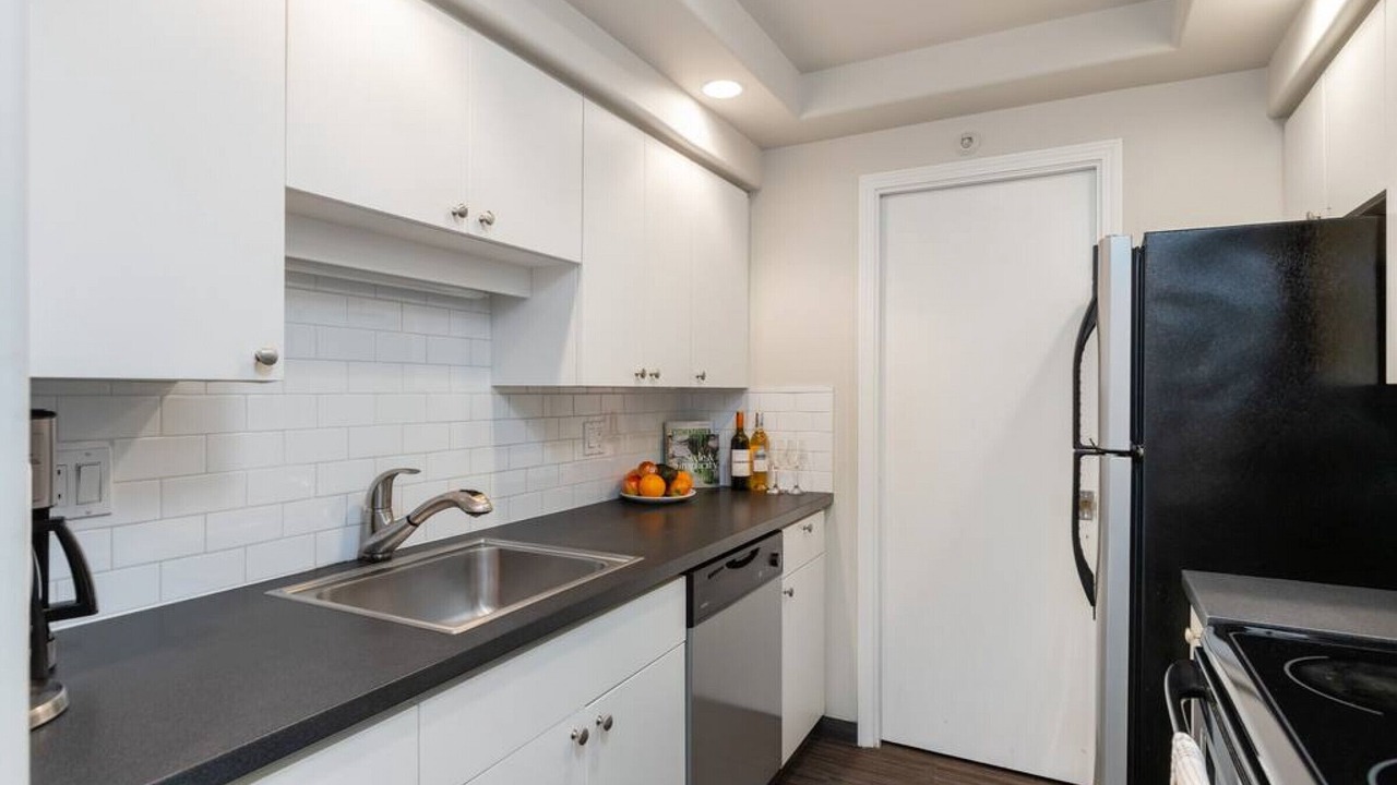 Photo of Kitchen in Downtown Vancouver