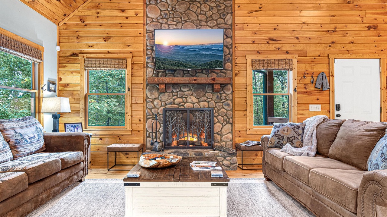 Photo of Livingroom in Sautee Nacoochee