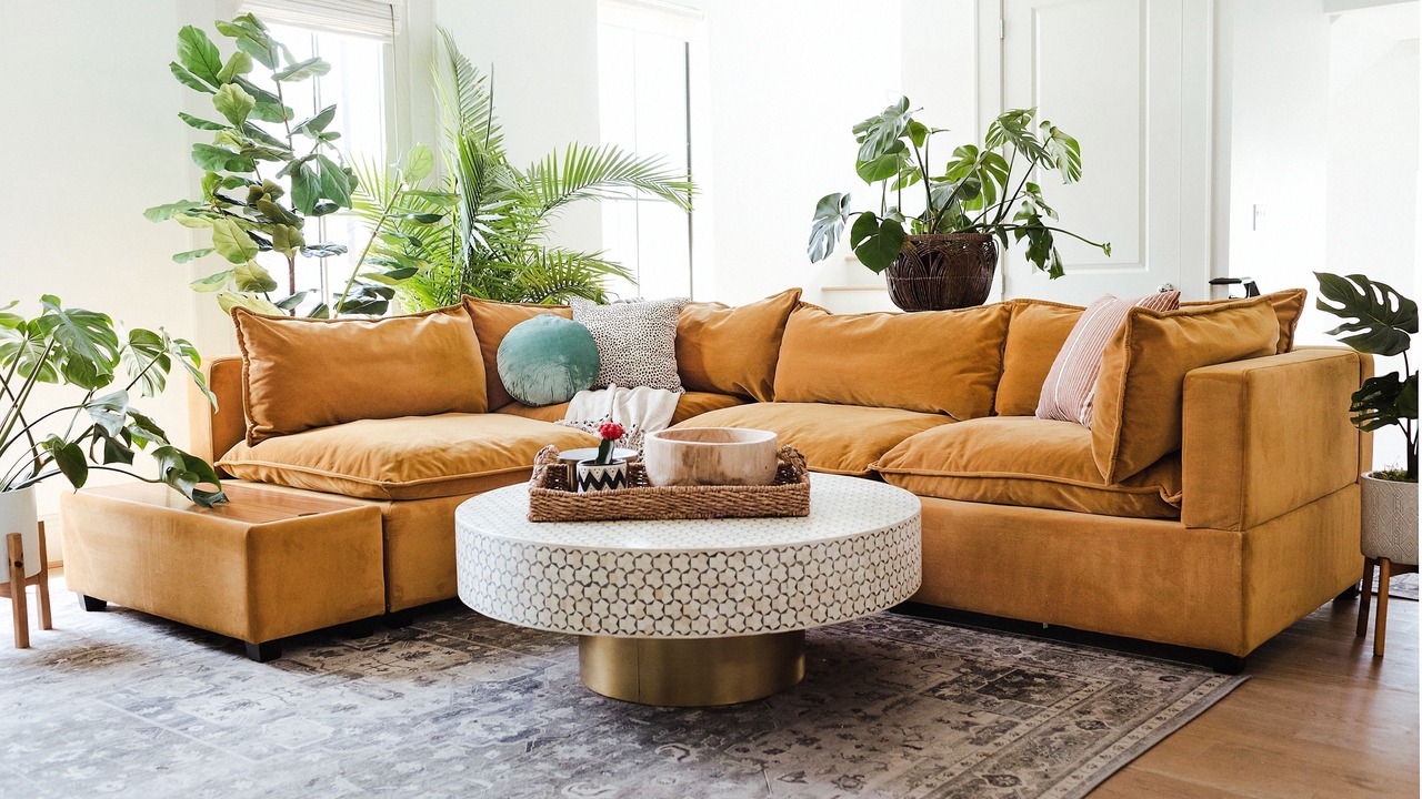 Photo of Livingroom in Neartown
