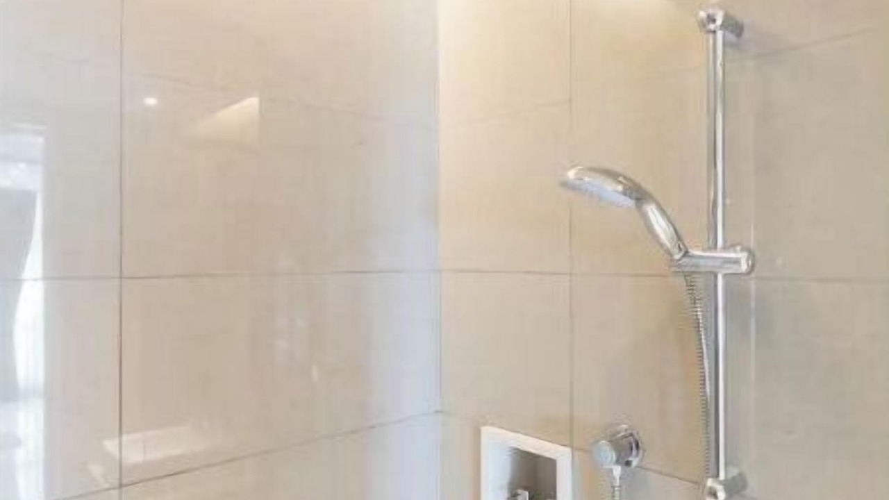 Photo of Bathroom in Imbi