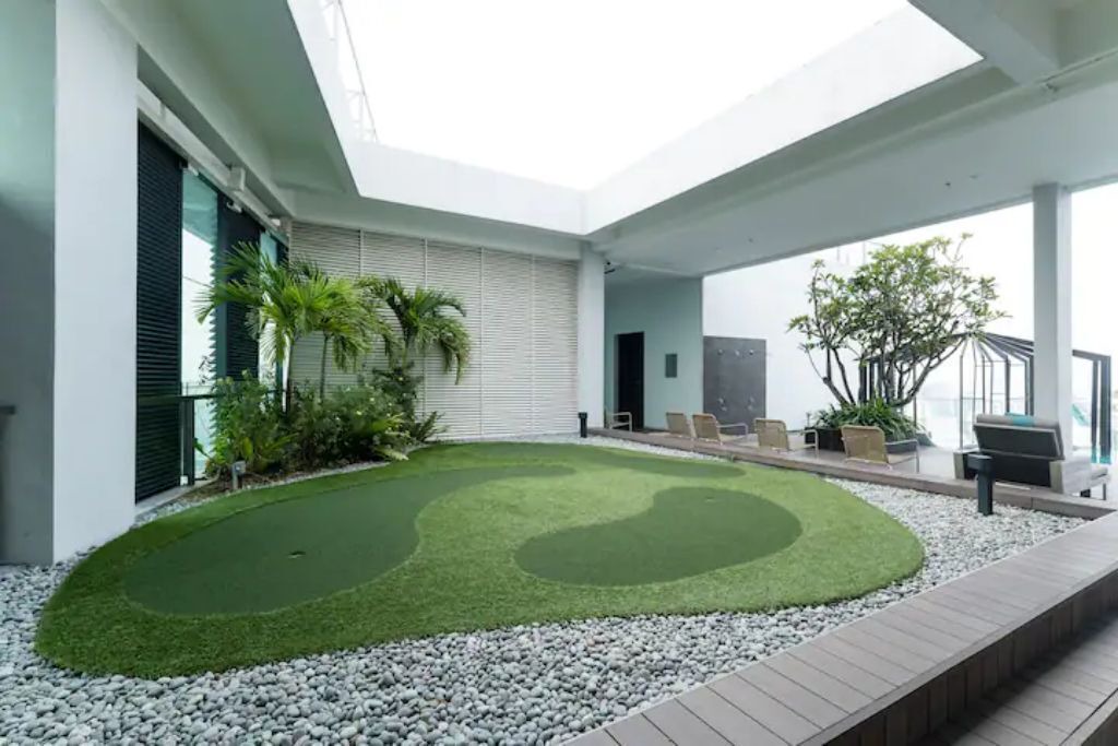 Photo of Outdoor in Imbi