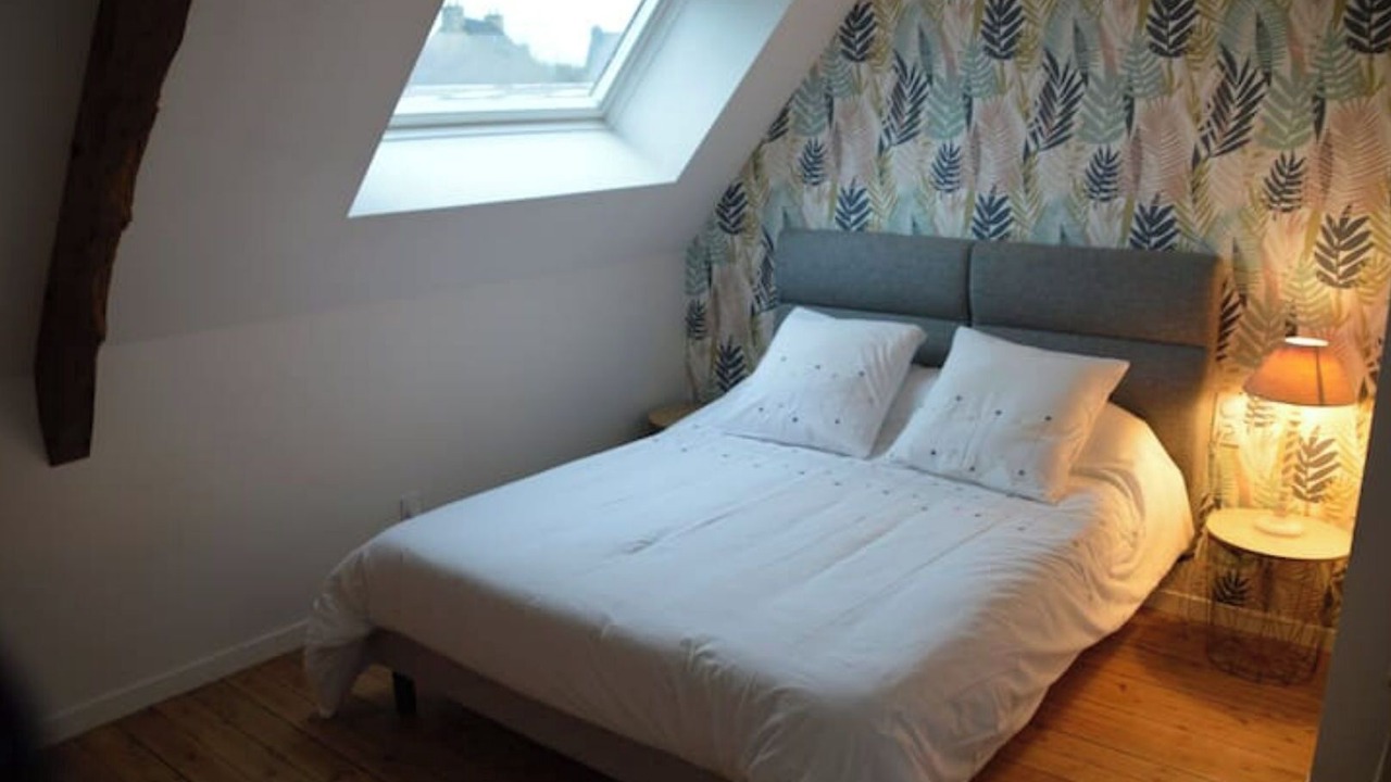 Photo of Bedroom in Guingamp