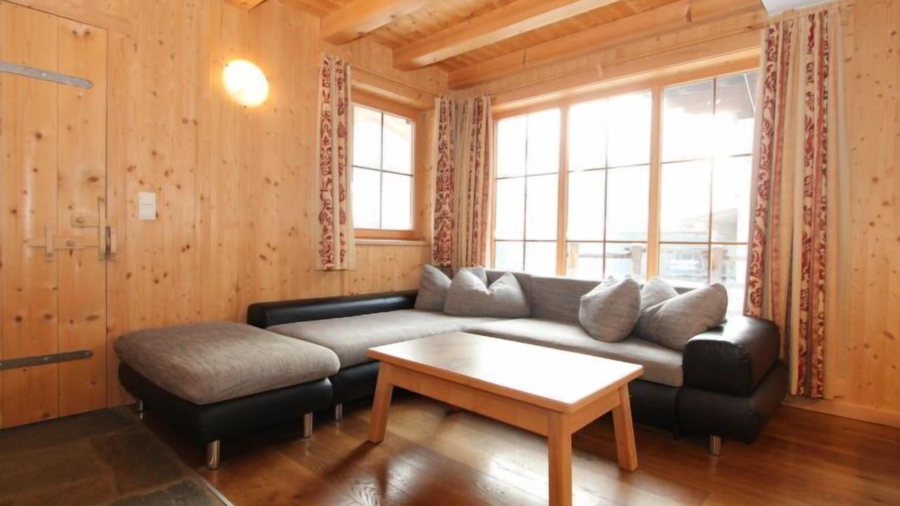 Photo of Livingroom in Tux