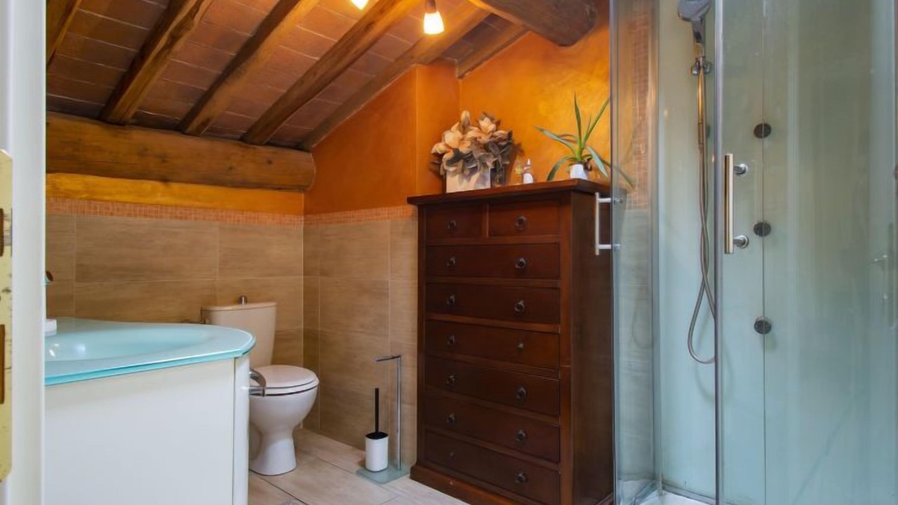 Photo of Bathroom in Molina di Quosa-Rigoli